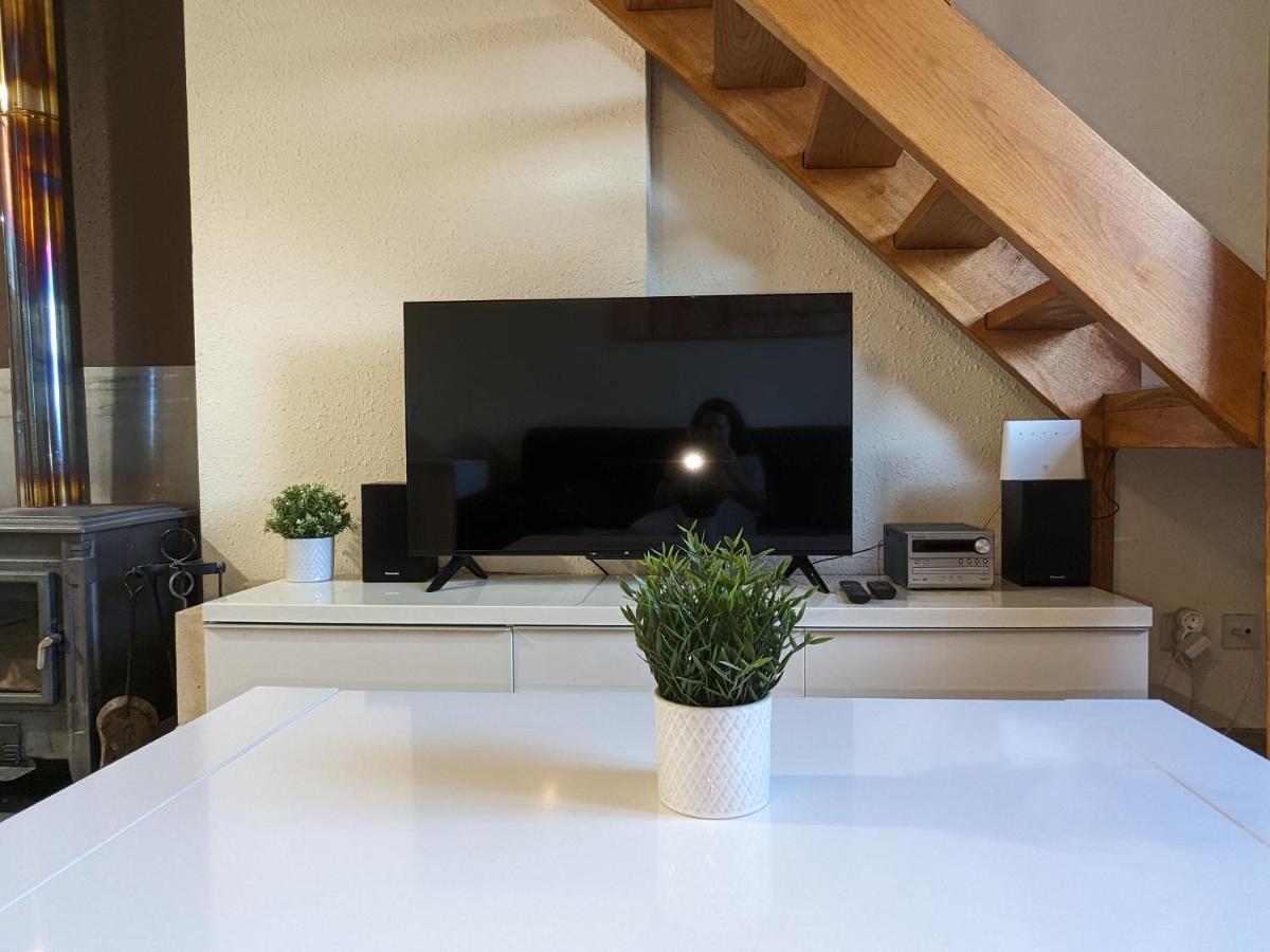 Bonito Y Luminoso Apartamento Con Wifi Y Chimenea Aizu - ビリャヌア エクステリア 写真